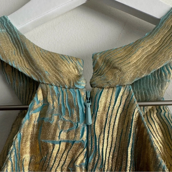 HALPERN Halter-neck Golden Foil Georgette Mini Dress size 38/4 - Picture 6 of 9